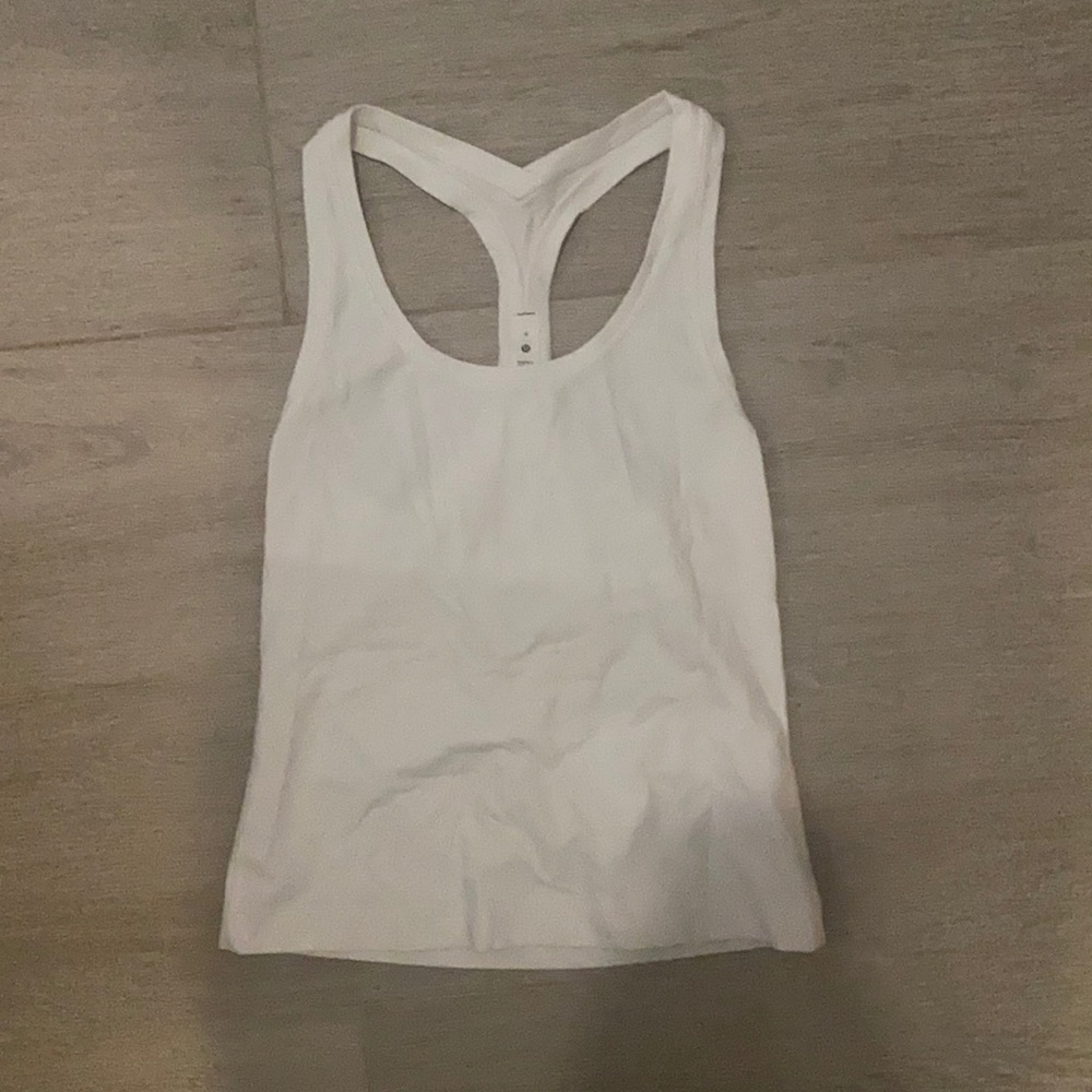 White lulu tank size 4